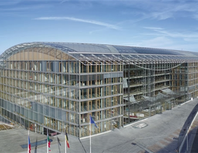 L'Institut Banc Europeu d'Inversions proposa dues noves beques EIBURS, el programa de mecenatge en favor de la investigació universitària. Termini 13 setembre 2013